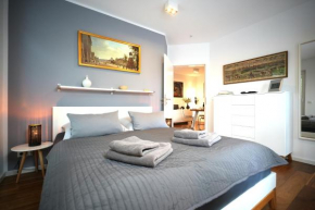 The Berlin Getaway / 80qm in Berlin's Historic Diplomatic Quarter